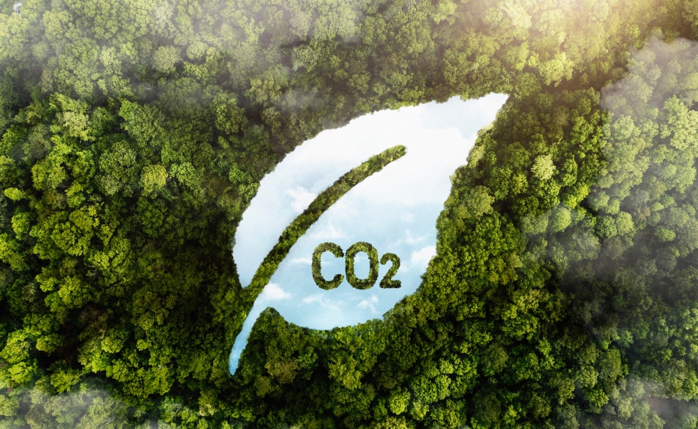 El pasado 27 de mayo, el Consejo de la UE adoptó su posición sobre la propuesta de simplificación del Mecanismo de Ajuste en Frontera por Carbono (CBAM), que busca reducir la carga administrativa y los costes de cumplimiento, especialmente para pymes, sin afectar los objetivos climáticos.